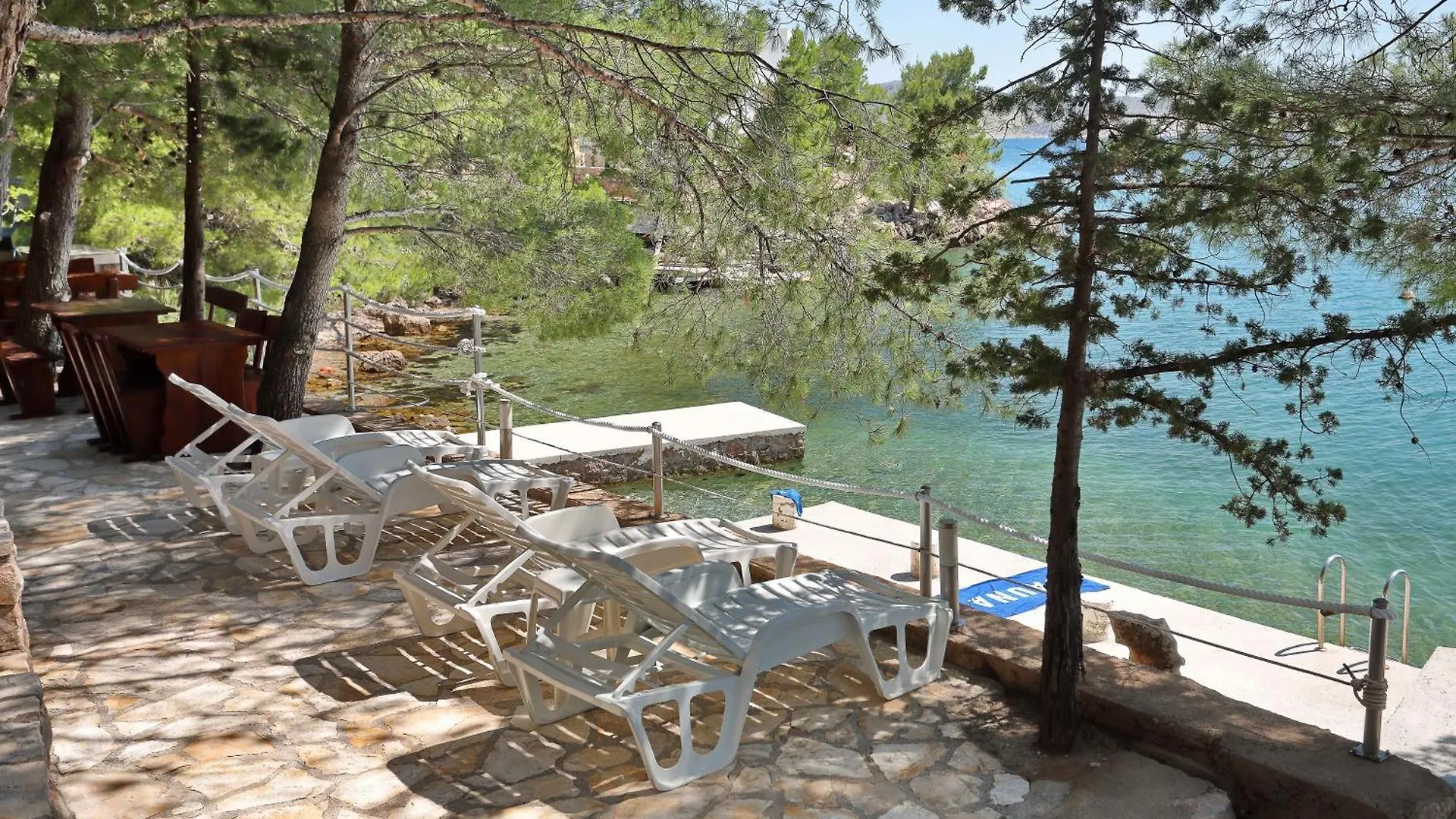 Candela, No 2 Starigrad Paklenica 0*,